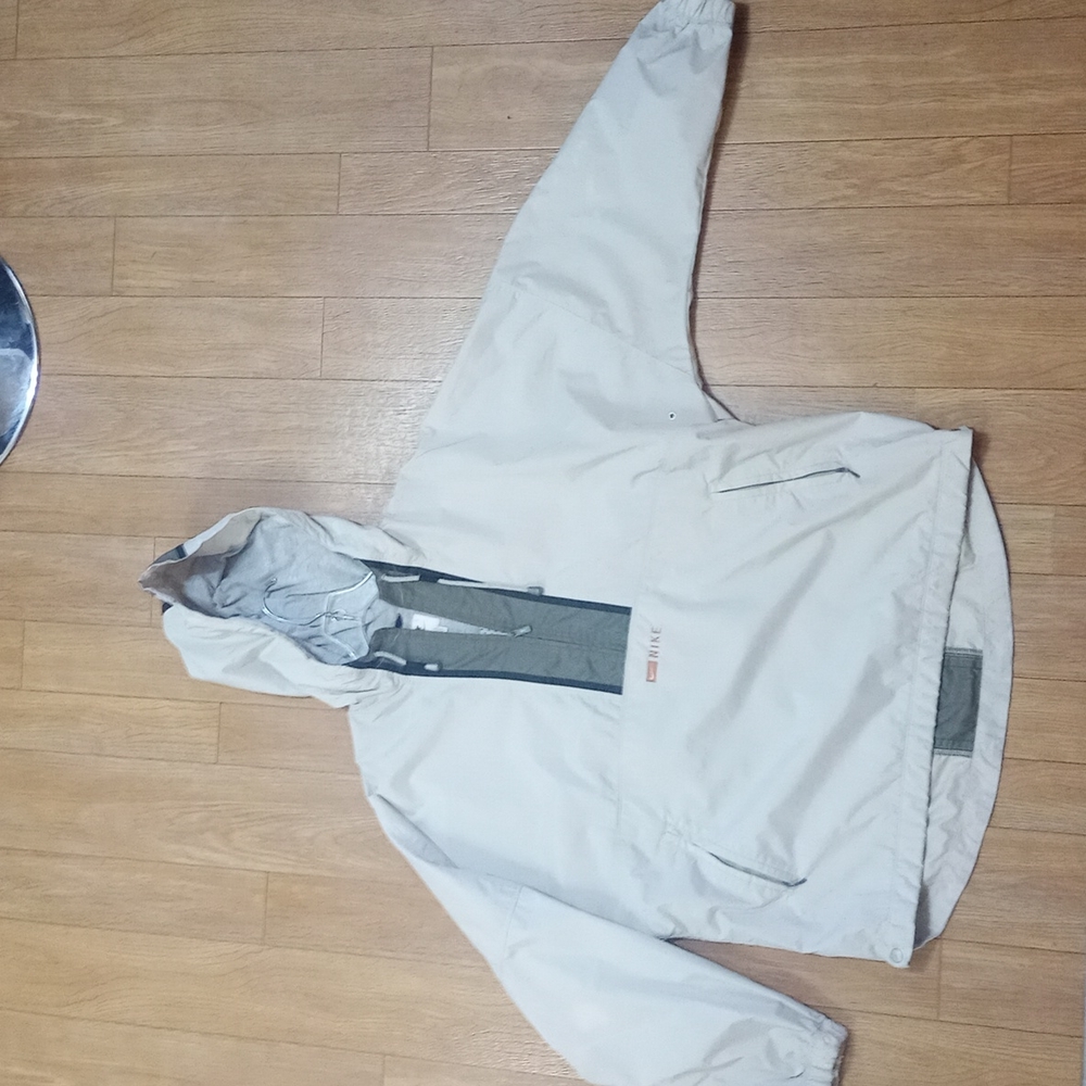 Men's size large Nike half zip windbreaker